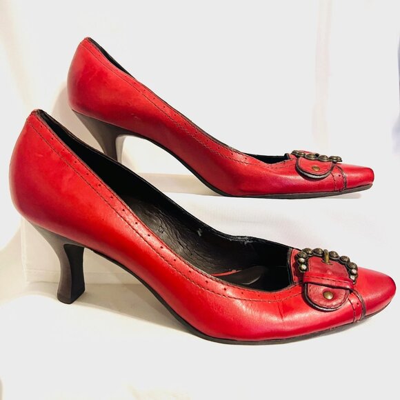 Nicole-Made In Brazil-3" Heels Red Leather/Antique Gold Buckle-Size 8 1/2-Comfy - Picture 2 of 15
